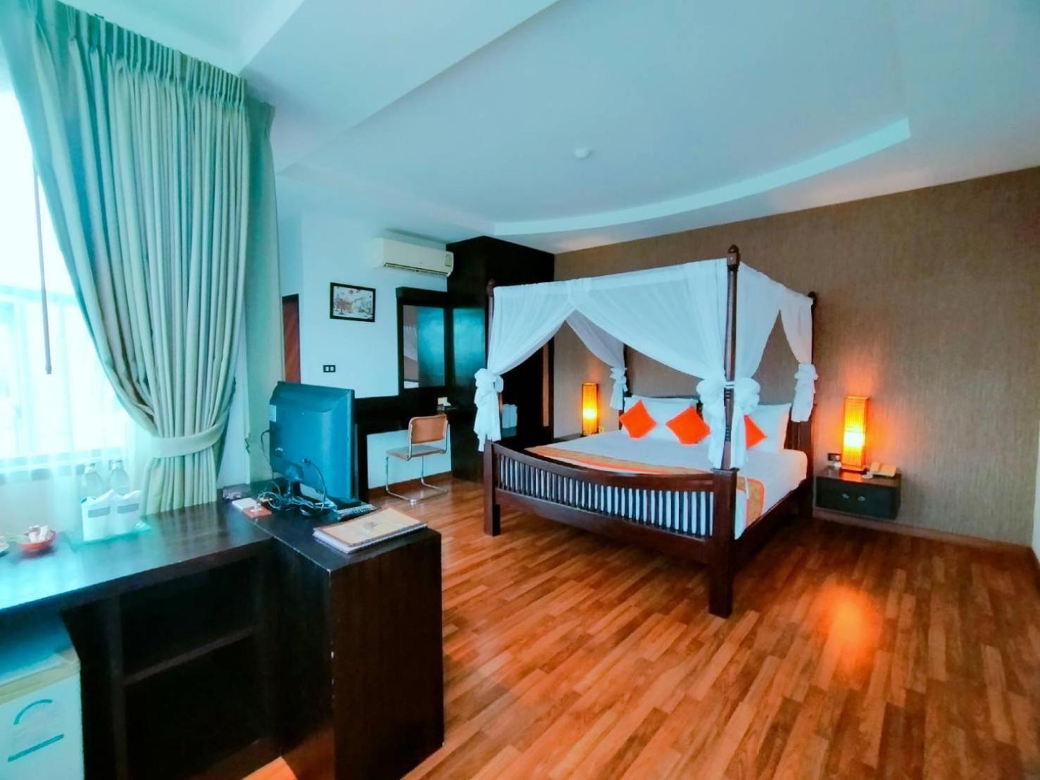 Jingjit Hotel Krabi town Buitenkant foto