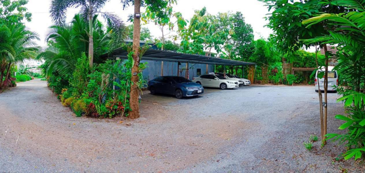Jingjit Hotel Krabi town Buitenkant foto