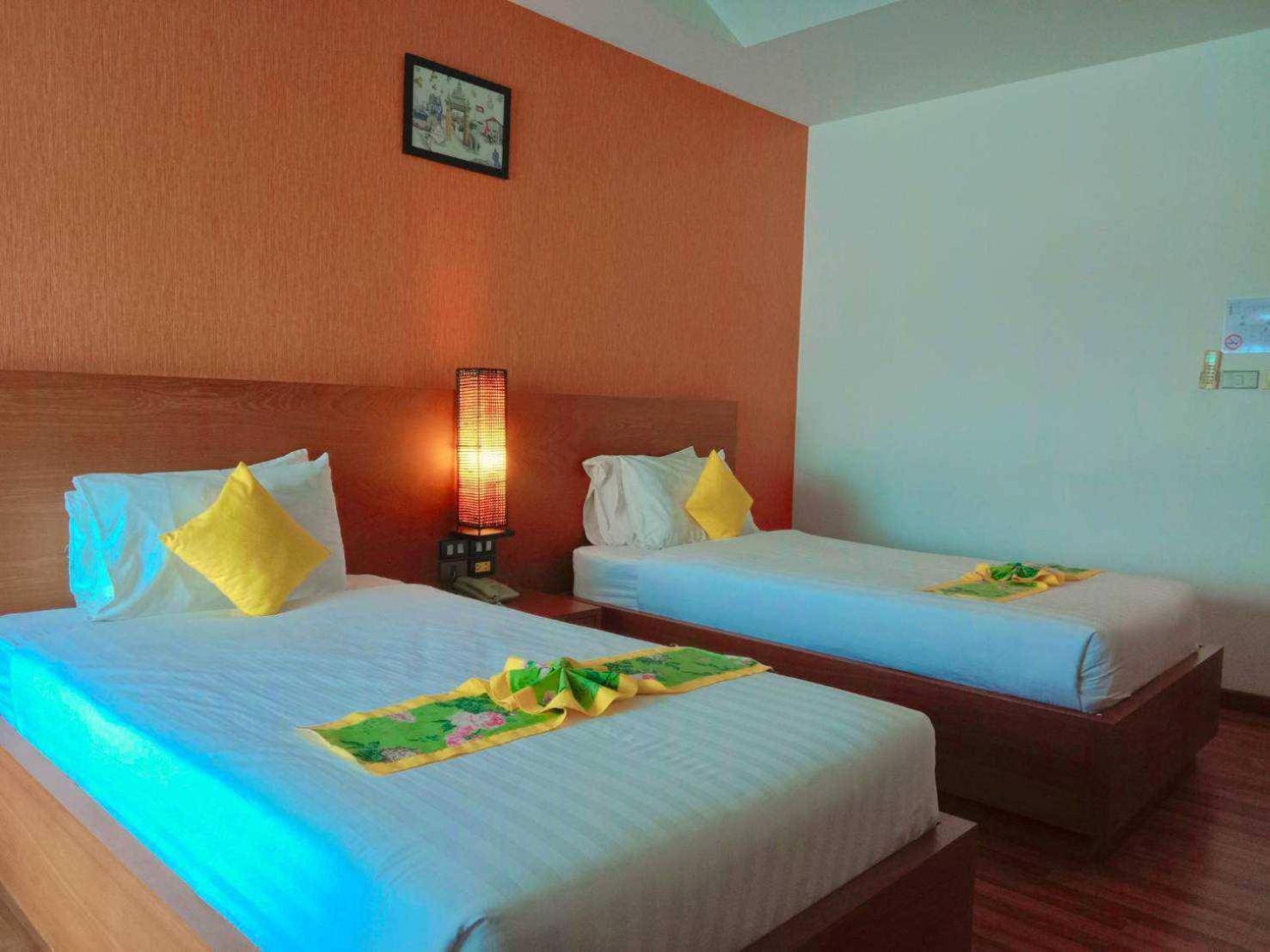 Jingjit Hotel Krabi town Buitenkant foto